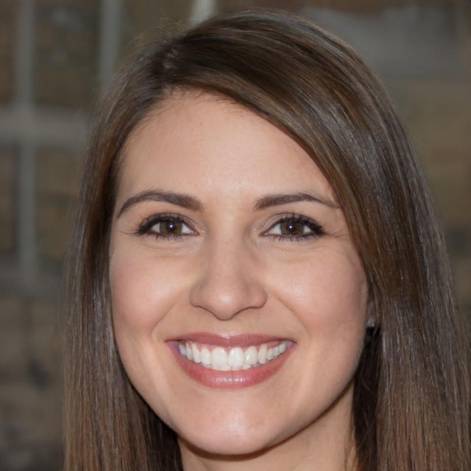 Esperanza Morales, Directora de Análisis Financiero